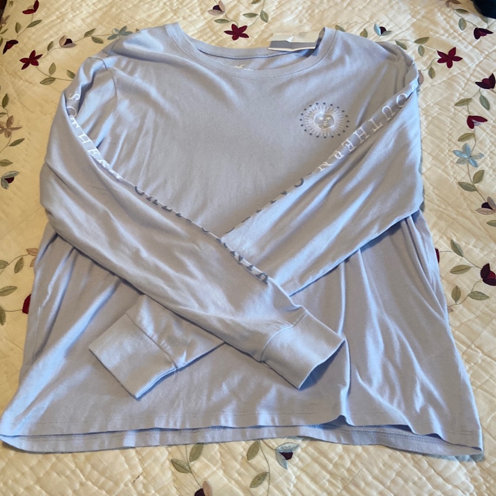 Hollister long sleeve tee